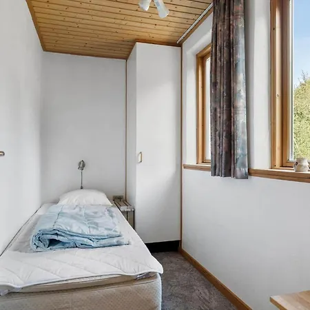 2715-nexo-munkegardsskoven-32 *